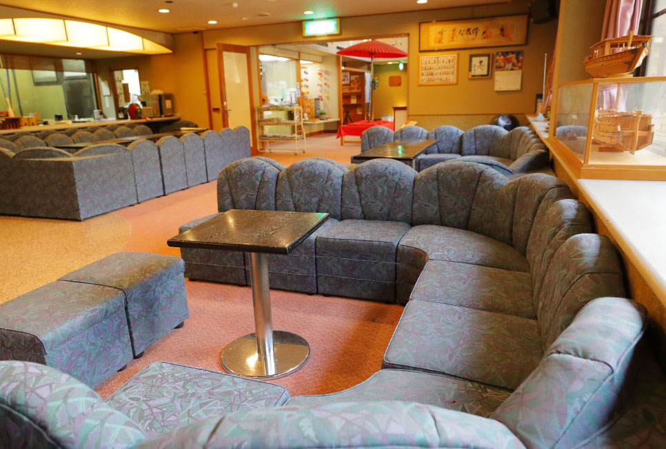 ホテル河内屋 玄関ロビー